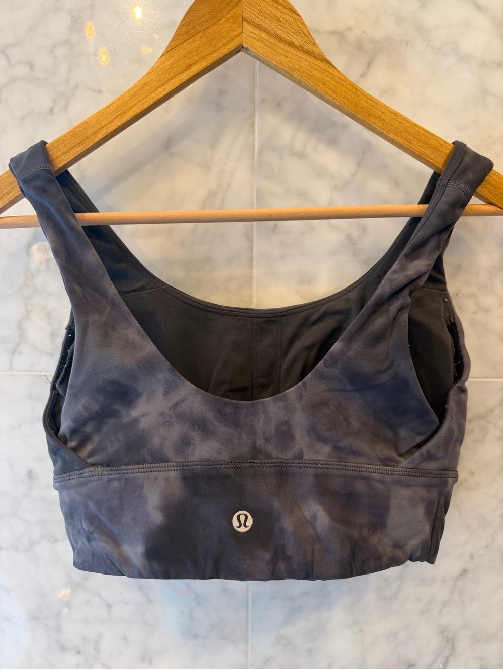 Lululemon Women's Black Tie-Dye Sports Bra, size 6